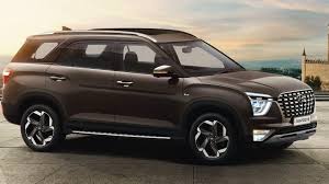 The hyundai alcazar personifies reliability and indulgence while drawing its inspiration from the royal lineage of castles and palaces, denoting grandeur, spaciousness and solidity. Hyundai Alcazar Makes Grand Entrance In 6 And 7 Seater Suv Space Over 11000 Bookings In Less Than A Month Check Top Features Global Circulate