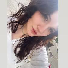 Mimi Alvarez (@mimialvg)