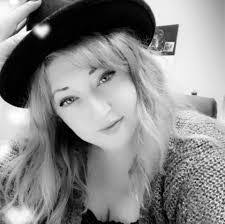 Joyce Helberg's Instagram, Twitter & Facebook