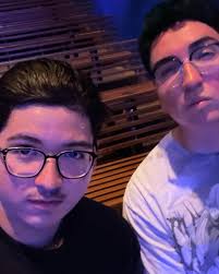 Reinaldo Irizarry (@munchlaxking) • Instagram photos and videos