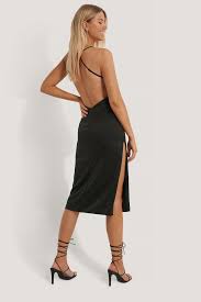 Satin Midi Cross Back Dress Black Na Kd Com