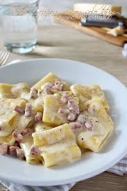 Paccheri Alla Crema Di Formaggio Taleggio E Mortadella Super Veloci Ricette Ricette Di Cucina Piatti Di Cucina