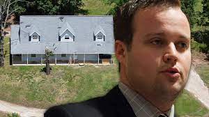 Josh duggar, former star of 19 kids and counting has been arrested in arkansas. Broken Home Josh Anna Duggar Sell House After Sex Scandal Could Divorce Be Next