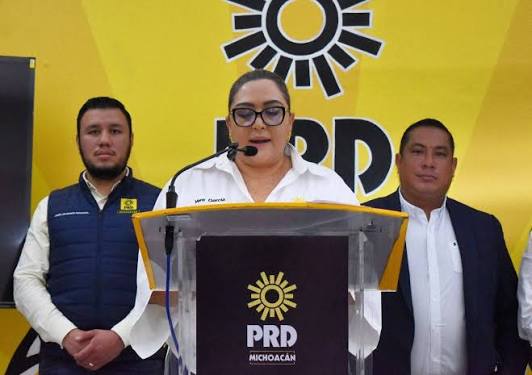 PRD Michoacán pone en marcha su ruta electoral rumbo a 2027* · *Verónica  García Reyes señala que el partido mantiene unidad, trabajo territorial  permanente y prepara a su militancia para el proceso