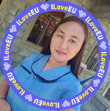 Lana Gilliam's Instagram, Twitter & Facebook