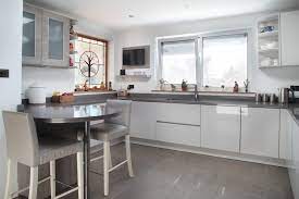 Vpnmentor contains reviews that are written by our community reviewers, and are based on the reviewers' independent and professional examination of the products/services. Light Grey High Gloss Kitchen With Silestone Worktop Contemporary Kitchen Buckinghamshire By Design A Space Kitchens Bedrooms Interiors Houzz