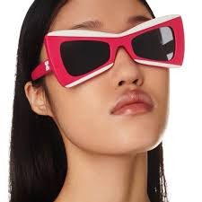 NWOT Ned Bowman Handcrafted Silver Medallion Necklace