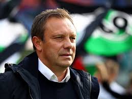 Der hannoversche sportverein von 1896 e. Bilder Hannover 96 Fc Augsburg 1 2 9 Spieltag Bundesliga 2018 19 Kicker