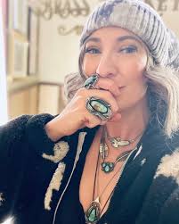 Megan McCabe (@memimccabe) • Instagram photos and videos