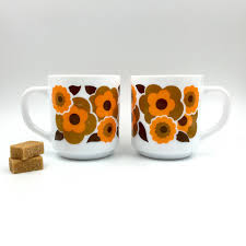 Tasses Arcopal Vintage Tasses De Cafe En Verre De Lait Tasse Etsy Cafe Retro Verre De Lait Tasse Cafe