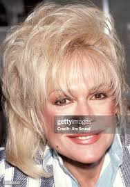 2,046 Sandra Post Photos & High Res Pictures