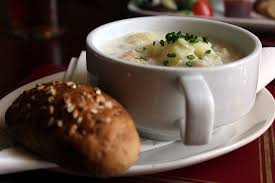 A Bowl Of Cullen Skink Served With Bread Http Healthymeals Hubpages Com Hub Easy Scottish Recipes Scottish Recipes Food Recipes