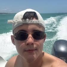 Anne Frank dona e proprietária de Amsterdam 🇳🇱