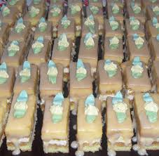 Er war nach dem sturz von nicolae ceaușescu der erste demokratische regierungschef rumäniens unter. Petre Roman Hypnose Cakes