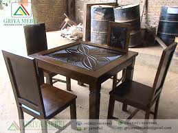 Kami akan memproduksi meja sofa mininalis murah dengan kualitas terbaik. Set Meja Makan Kawung Jati Minimalis Griya Mebel
