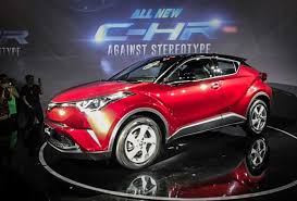 Review toyota chr, toyota chr indonesia 2019, spesifikasi toyota chr, fitur toyota chr, chr 2019, dapat anda saksikan. Warna Toyota Chr Indonesia