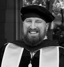 Elijah Spiro's Instagram, Twitter & Facebook