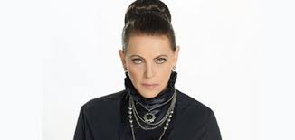 She is an actress and director, known for como agua para chocolate (1992), retrato de familia (1995) and los canallas (1968). Cielo Rojo Loreto Regina Torne Descargar Capitulos Completos Videos Online Youtube Dailymotion La Hora De La Novela