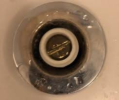 Before you start, make sure to remove any standing water. Toe Tap Bathtub Drain Won T Unscrew Help Howto