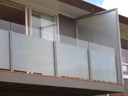 Kami melayani sejak 2012 dan hingga kini sudah memiliki badan hukum cv yang sah. Tak Hanya Di Mal Berikut 6 Railing Kaca Demi Rumah Aman Dan Terjaga