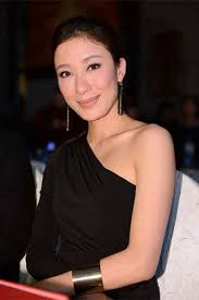 Kate tsui may be has the same popularity with another hong kong new comer such as linda chung, bernice liu, myolie wu, tavia yeung, charmaine sheh. Tavia Yeung Alchetron The Free Social Encyclopedia