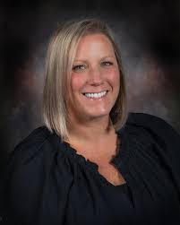 Dawn Beadle's Instagram, Twitter & Facebook