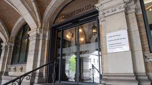 Bremen bank and trust company is an fdic insured institution located in hazelwood, mo. Bafin Stellt Insolvenzanztrag Fur Bremer Greensill Bank