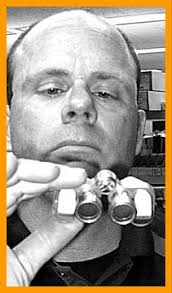 MiniatureBinoculars.com