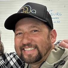 Cathy Oberg's Instagram, Twitter & Facebook