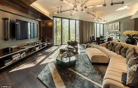 Average size 1 bedroom apartment. Britain S Most Expensive One Bed Flat Is Up For Sale At 10million Daily Mail Online