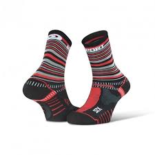 C'est donc la parfaite communion de ces éléments qui constitue le point de départ et le but de tout cordonnier. Bv Sport Chaussettes Trail Stx Evo Tennis Noir Rouge Collector Edition