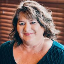 Kim DiMercurio's Tupperware Center