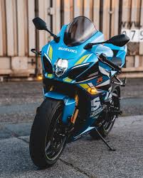 finally weekend das wurde auch hochste zeit geniesst die tage erholt euch und habt spass sony alpha 6 sport bikes suzuki motorcycle suzuki gsxr