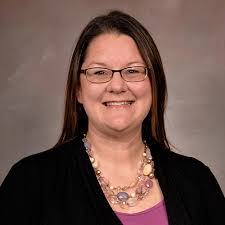 Sandra Mckay's Instagram, Twitter & Facebook