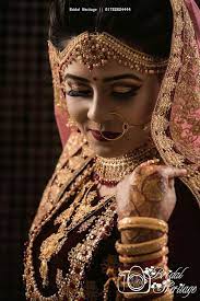 Pin By Rameshver Patidar On Bridal Portrait Photography Indian Wedding Photography Poses Indian Wedding Bride Indian Wedding Photography Couples