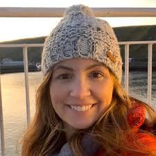 Amy Morelli's Instagram, Twitter & Facebook