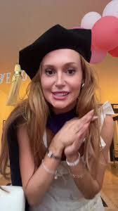 Jenny Stratton's Instagram, Twitter & Facebook