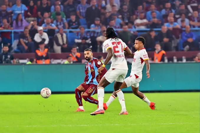 Trabzonspor-Galatasaray: 4-0 - Evrensel