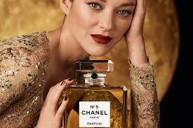 Chanel no 5 lipstick deals