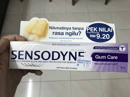 Naluri pertama anda untuk melegakan sakit gigi mungkin melibatkan penggunaan kompres sejuk atau ubat tahan sakit yang dibeli dari farmasi. Sensodyne Gum Care Reviews
