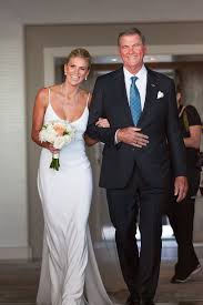 Mary did you know lyrics verse 1 mary, did you know that your baby boy. Kelly Noonan And Alec Gores S Beach Wedding In Malibu Vogue