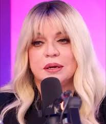 Ednita Nazario es Team Fruta 🍇 #lacasadealofoke