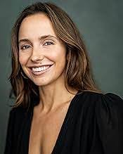 Esme Thompson's Instagram, Twitter & Facebook