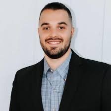 Ryan Essary's Instagram, Twitter & Facebook