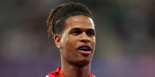 Lutte contre la dystrophie musculaire : Matthieu et IBL remettent Rs 372  150