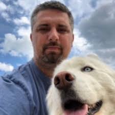 Angelo Arroyo's Instagram, Twitter & Facebook