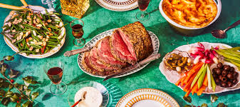 So if you're looking for something fancy to make for christmas dinner or a holiday get together not only does prime rib feed a lot of people, but it also takes little effort to make and is a wholly impressive dish. A Retro Classic Christmas Dinner Menu Epicurious