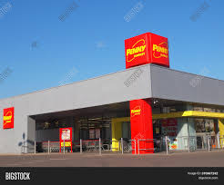 Penny romania 10.990 views7 year ago. Romania Galati Image Photo Free Trial Bigstock
