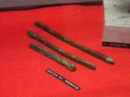 Strumenti di divinazione: le 3 sortes divinatorie di Fornovo Val di Taro  (Parma) | Gallica Parma