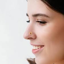 The Natalie Gold Nose Screw